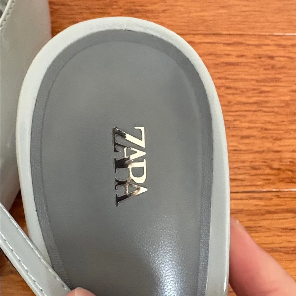 Blue “Zara” heels, size 8 Women’s. - Picture 2 of 3
